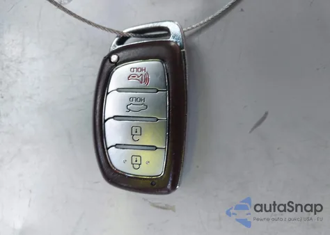 2017 Hyundai Elantra Value Edition z USA, uszkodzony, nr VIN KMHD84LFXHU246460